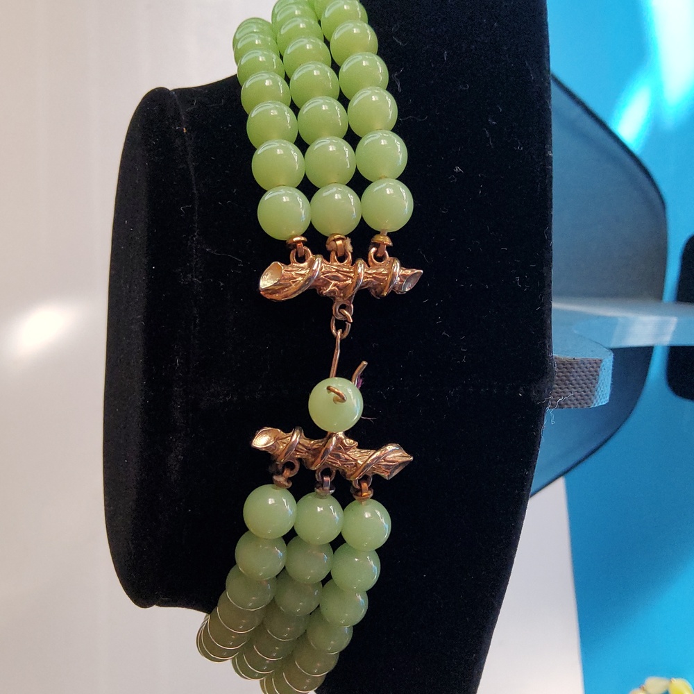 Vintage unmarked West Germany Necklace. - Picture 4 of 8